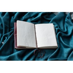 Carnet en cuir avec papier recyclé