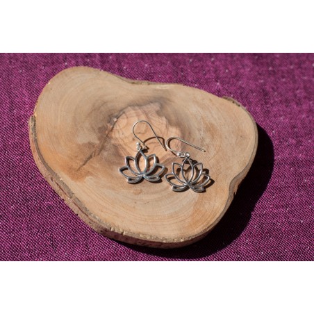 Boucles d'oreilles pendantes lotus en argent