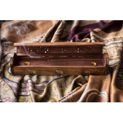 Boite de rangement en bois et bruleur d'encens