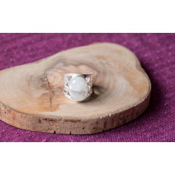 Moonstone ring