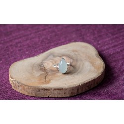 Bague en argent et aigue-marine