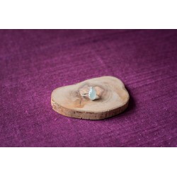Bague en argent et aigue-marine