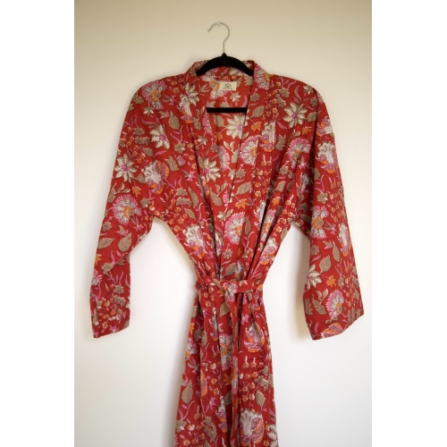 Kimono en coton rouge fleuris