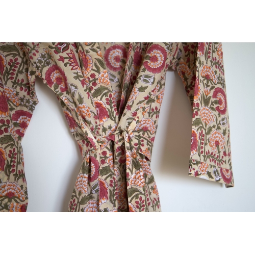 Kimono en coton beige à fleurs