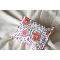 Pochette en coton matelassé fleuris orange et rose