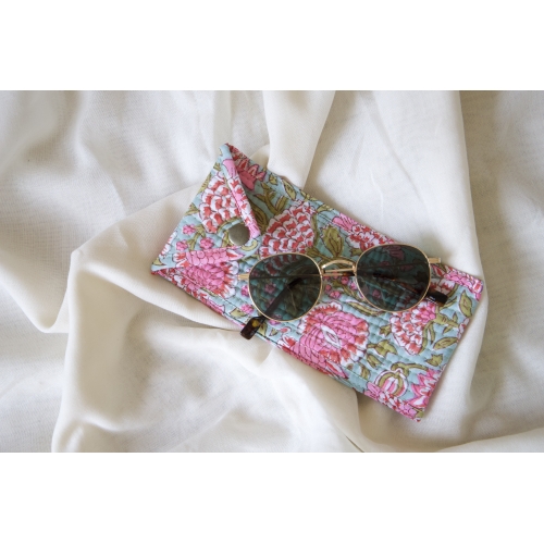 Etui à lunette en coton matelassé bleu rose vert