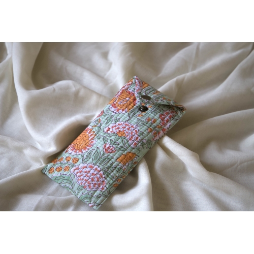 Etui à lunette en coton matelassé jaune et vert