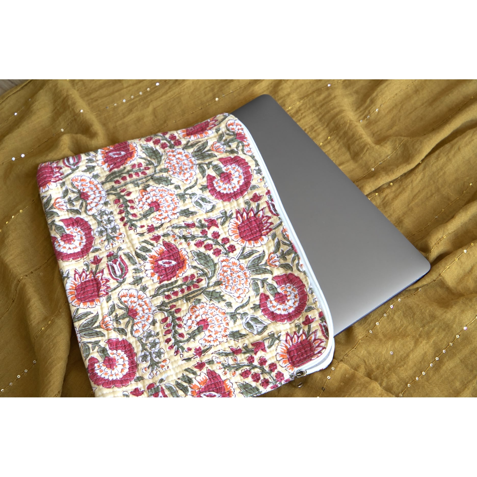 Housse ordinateur beige