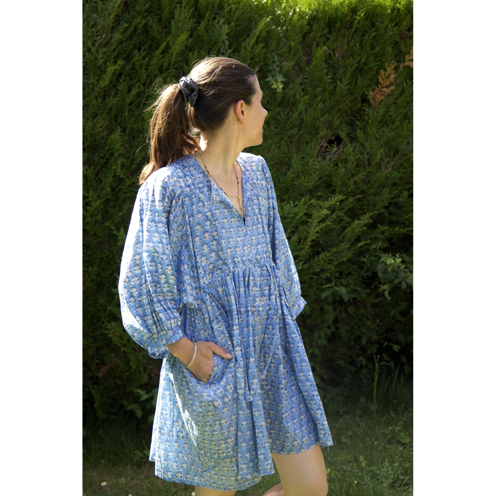 Robe bleu courte en coton