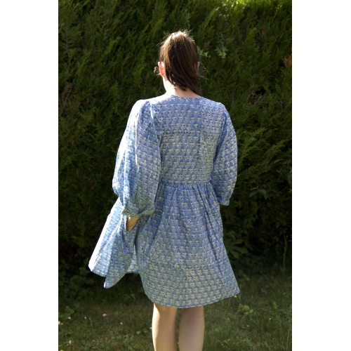 Robe bleu courte en coton