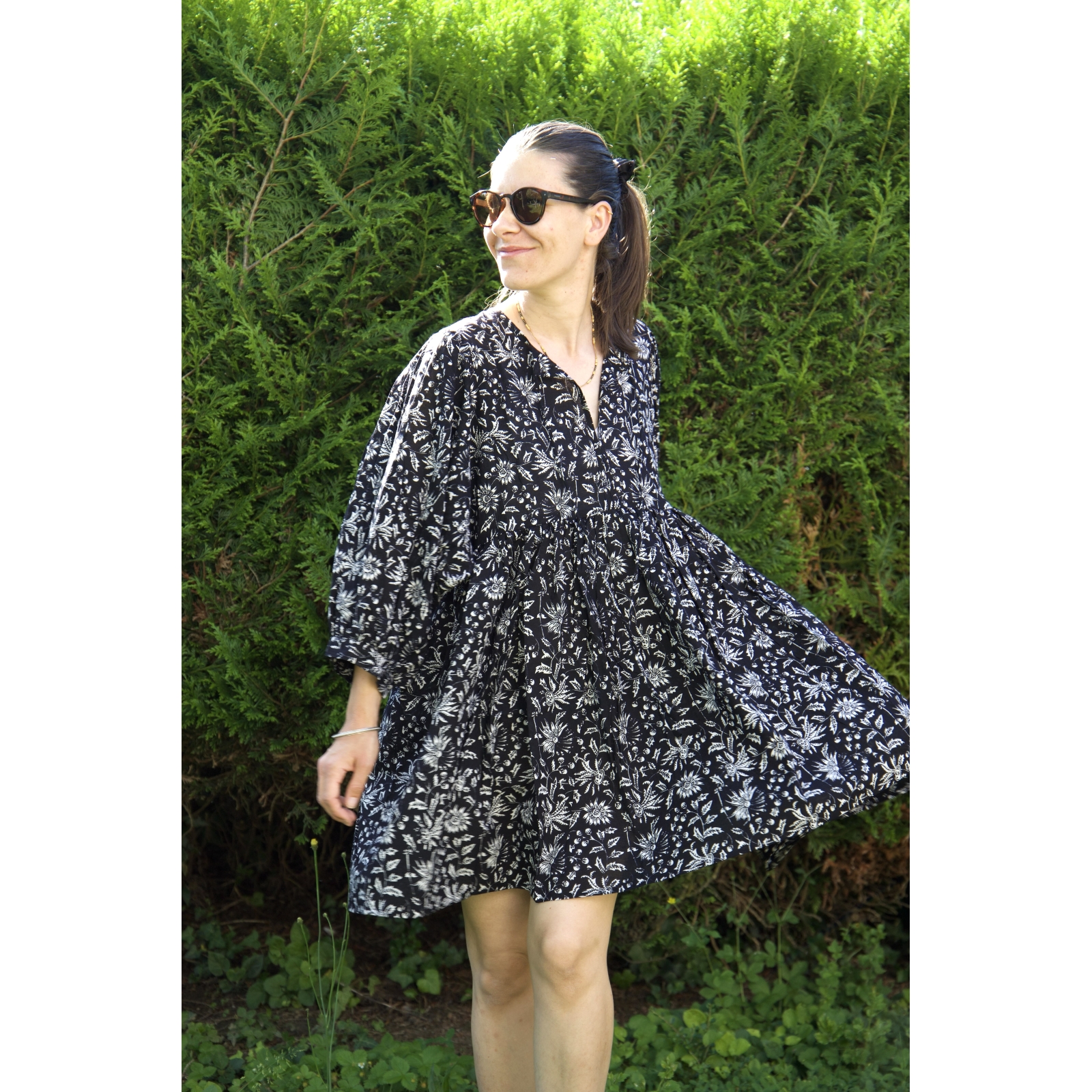 Robe noir courte en coton