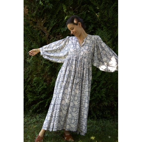Robe longue grise en coton