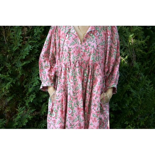 Robe rose et verte courte en coton