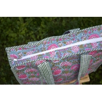 Sac cabas en coton avec fermeture éclair matelassé bleu rose vert